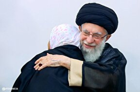 ببینید | درخواست دخترانه دختر شهید احمدی از رهبر انقلاب