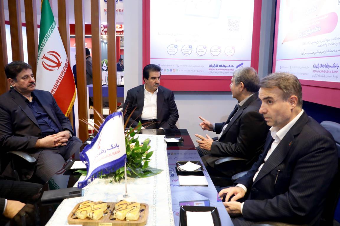 امضای 10 تفاهمنامه همکاری توسط بانک رفاه کارگران در نمایشگاه ایران اکسپو ۲۰۲۵ امضای 10 تفاهمنامه همکاری توسط بانک رفاه کارگران در نمایشگاه ایران اکسپو ۲۰۲۵