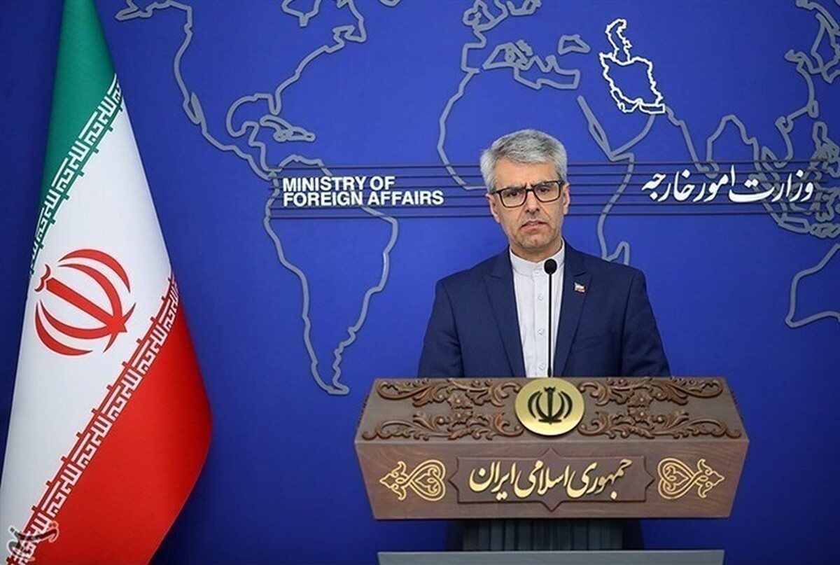 اسماعیل بقائی، سخنگوی وزارت خارجه کشورمان گفت، گزارشی که آژانس صادر کرد محتوایش عمدتا تکراری و بزرگنمایی است، این گزارش تحت نفوذ تعدادی کشور‌های اروپایی تدوین شده و ما خوشحال نیستیم که کشور‌های غربی جایگاه یک سازمان بین‌المللی را مخدوش می‌کنند.
