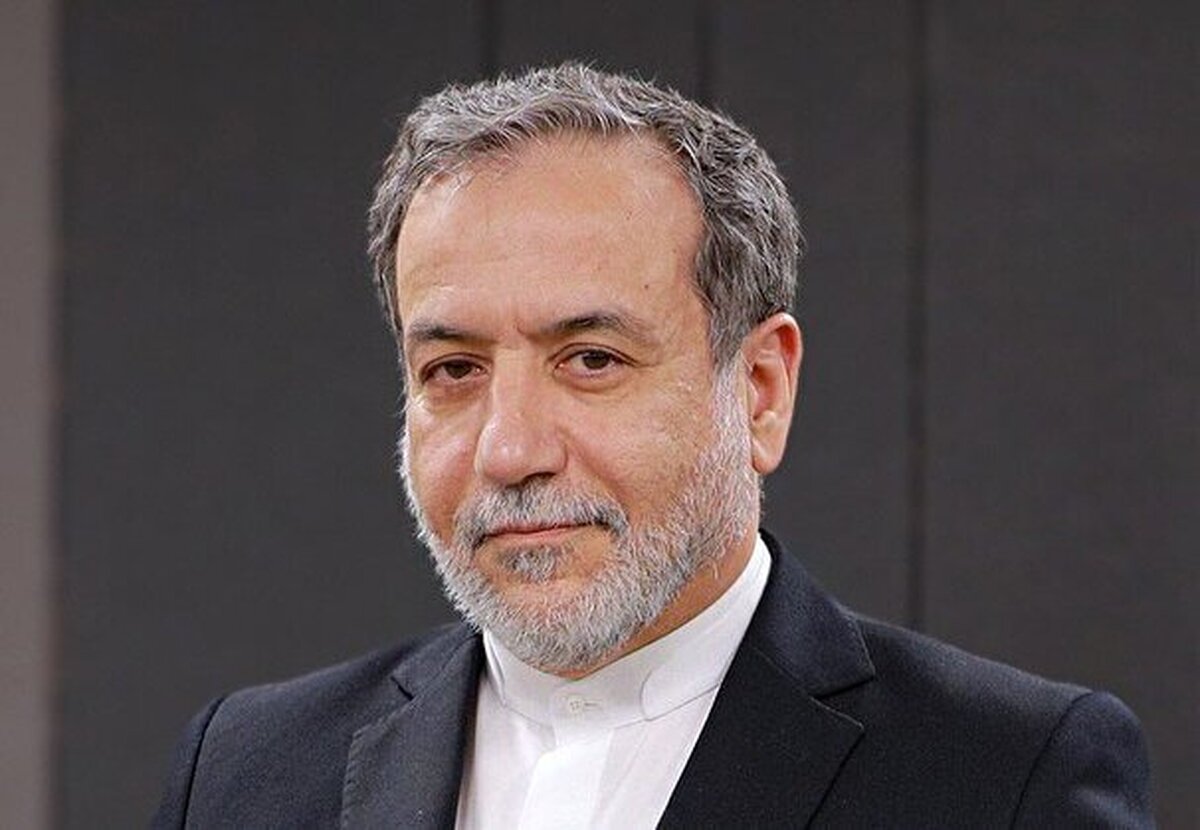 «سید عباس عراقچی» وزیر خارجه در گفت‌و‌گو با برنامه «لقاء خاص» شبکه القاهره الاخباریه گفت: در حال حاضر اختلافات زیادی بین ایران و آمریکا وجود دارد که برخی از آنها، اختلافات اصولی هستند، اما این به معنای آن نیست که رسیدن به توافق غیرممکن است.