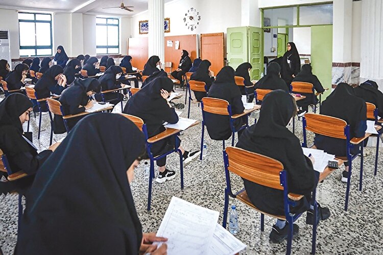 برنامه متفاوت دانشگاه هابرای امتحانات