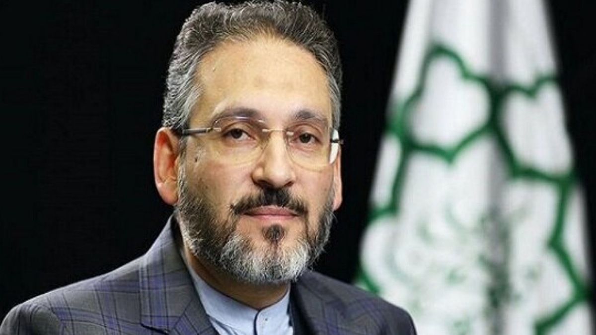 مدیرعامل ستاد معاینه فنی خودرو‌های تهران گفت: خودرو‌های فاقد معاینه فنی روزانه ۱۰۰ هزار تومان جریمه می‌شوند.