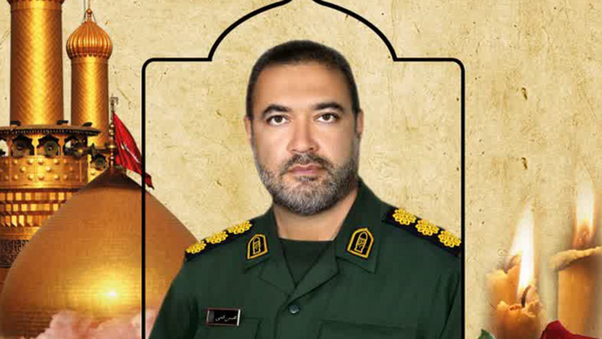 همسر شهید قمی گفت: خدا را شکر می‌کنم که همسرم به آرزویش رسید و من افتخار می‌کنم که همسر شهید هستم. مسئولیت تربیت فرزندان شهید را بر عهده دارم و از خدا می‌خواهم که مرا یاری کند تا فرزندان شهید را در راه اهل بیت (ع)، انقلاب، نظام و رهبری تربیت کنم.