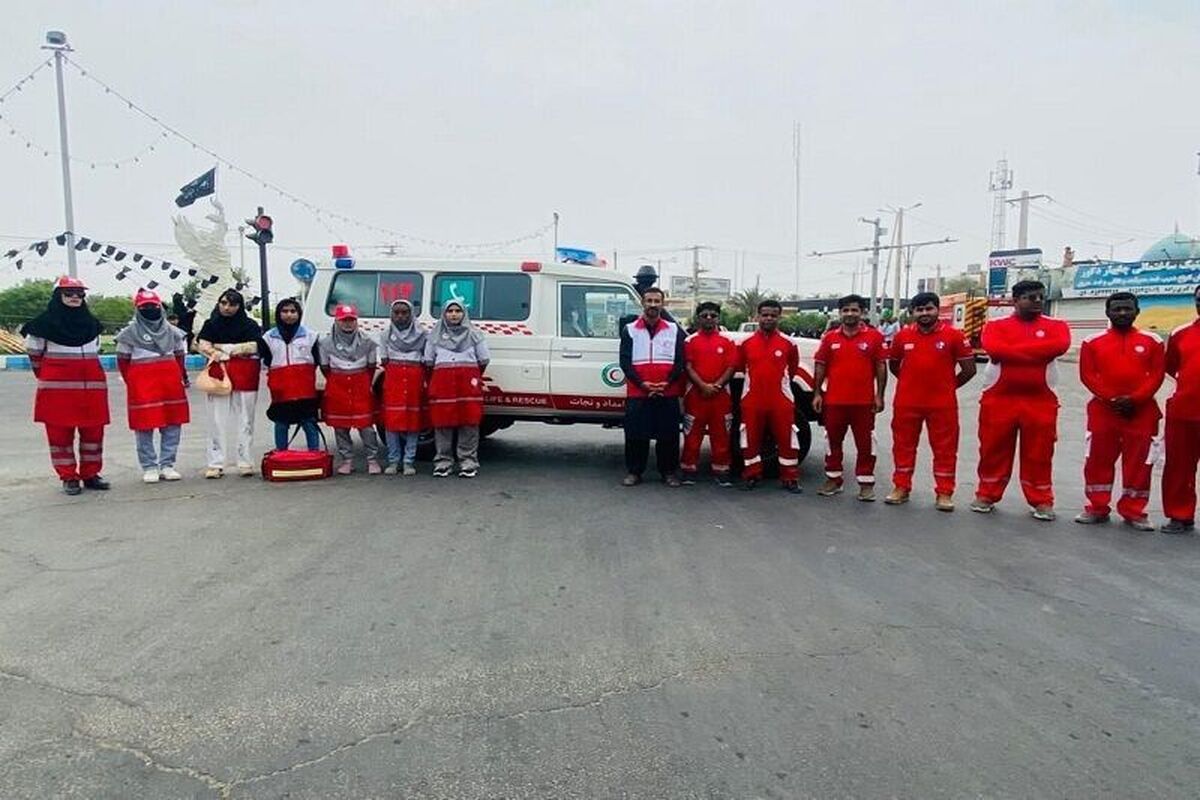 عبدالستار چاکرزهی،رییس جمعیت هلال احمر چابهار گفت، یک دستگاه خودروی آمبولانس جدید لندکروز برای امدادرسانی در مناطق سخت‌گذر به این شعبه اختصاص یافت.