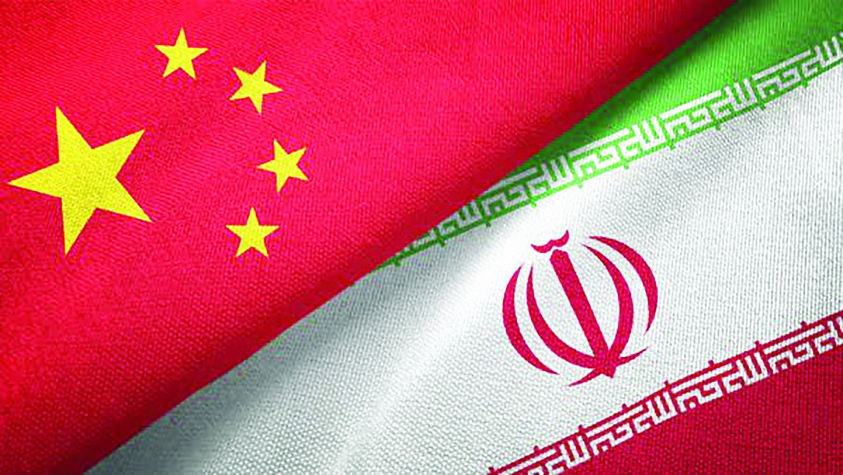 روابط نفتی چین و ایران در سال‌های اخیر به یکی از محورهای مهم در معادلات انرژی و ژئوپلیتیک تبدیل شده است. باوجود فشارهای شدید تحریم‌های بین‌المللی، به‌ویژه از سوی ایالات متحده، چین به‌عنوان بزرگ‌ترین واردکننده نفت جهان توانسته است واردات نفت ایران را در سطوح بالا و حتی در حال رشد حفظ کند.