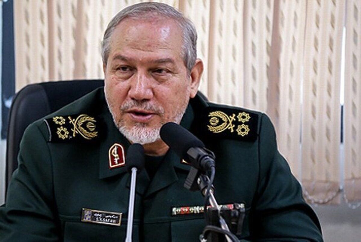 مشاور عالی فرمانده معظم کل قوا گفت: صهیونیست‌ها می‌دانند ما هنوز قسمتی از نیروهای‌مان مثل نیروی دریایی و نیروی قدس وارد عمل نشده‌اند و حتی ارتش هم با همه توان وارد عمل نشده است.
