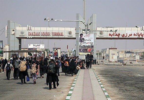 تردد بیش از ۹۲ هزار زائر ایرانی از مرزهای شلمچه و چذابه