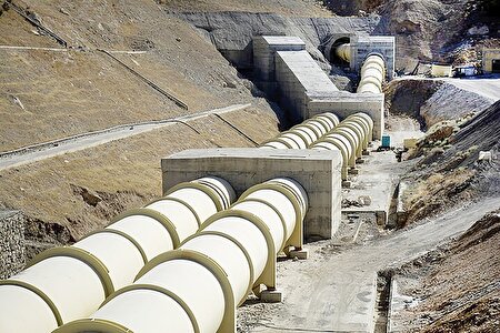 دریای عمان در نصف جهان