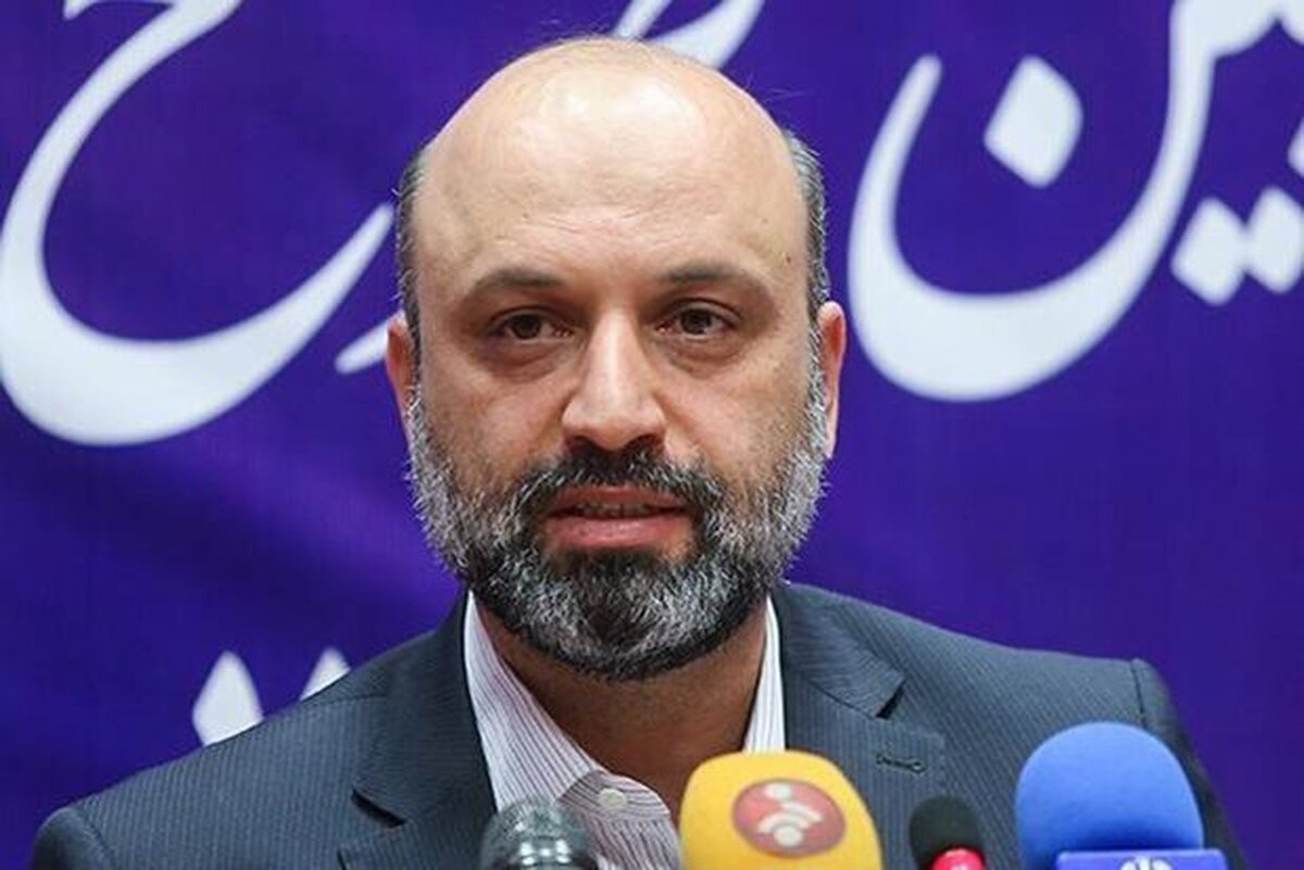 مجید زین العابدین از مدیران باسابقه فرهنگی و هنری در یادداشتی از عملکرد صداوسیما نوشت و آن را به مثابه میدان‌داری صداوسیما زیر آتش جنگ شناختی دانست.