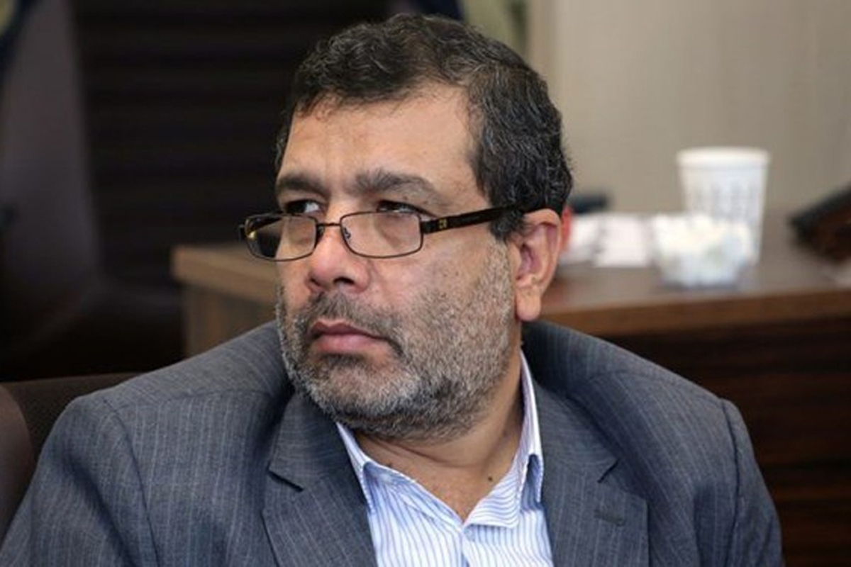 اصحاب سیاست و مسئولان محترم، ۲۳ خرداد ۱۴۰۴ را که با حملات ترکیبی دشمنان ملت ایران همراه شد، فراموش نکنند که اگر لطف الهی، رهبری فرزانه و مقاومت ملت نجیب ایران و ایثار محافظان وطن نبود، معلوم نبود که الان چه اتفاق ناگواری بر ایران افتاده بود.