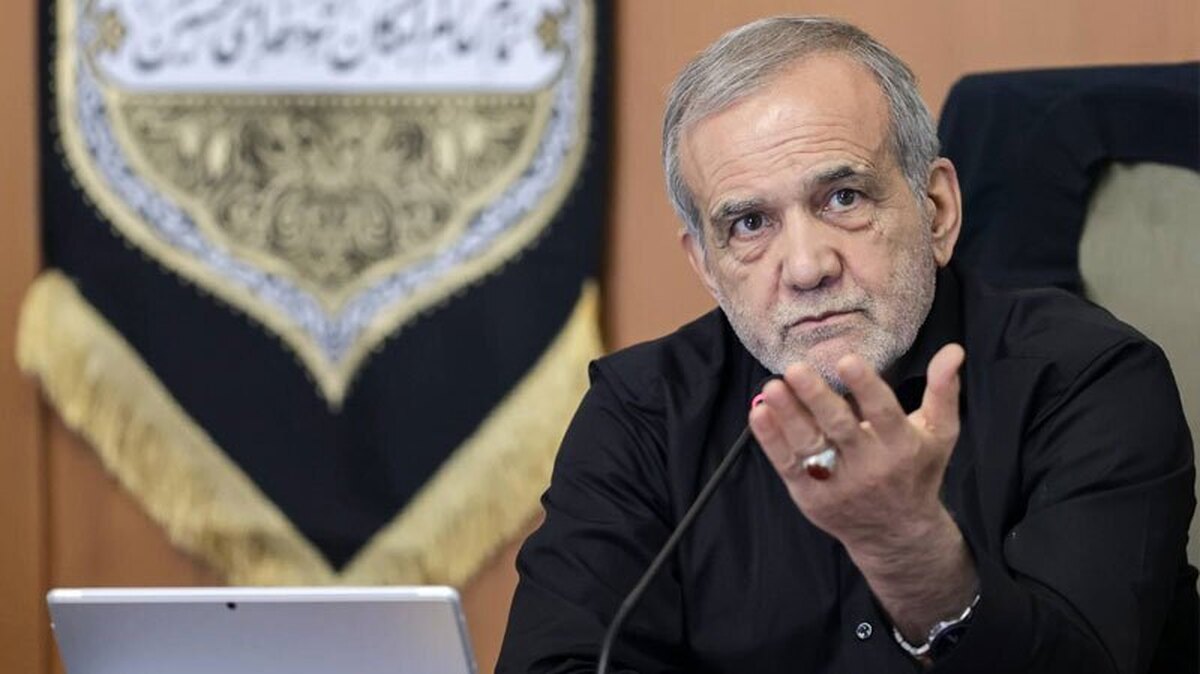 رئیس جمهور در جلسه امروز هیئت دولت دستور داد کارگروه تخصصی مقابله با پدیده گرد و غبار تشکیل شود.