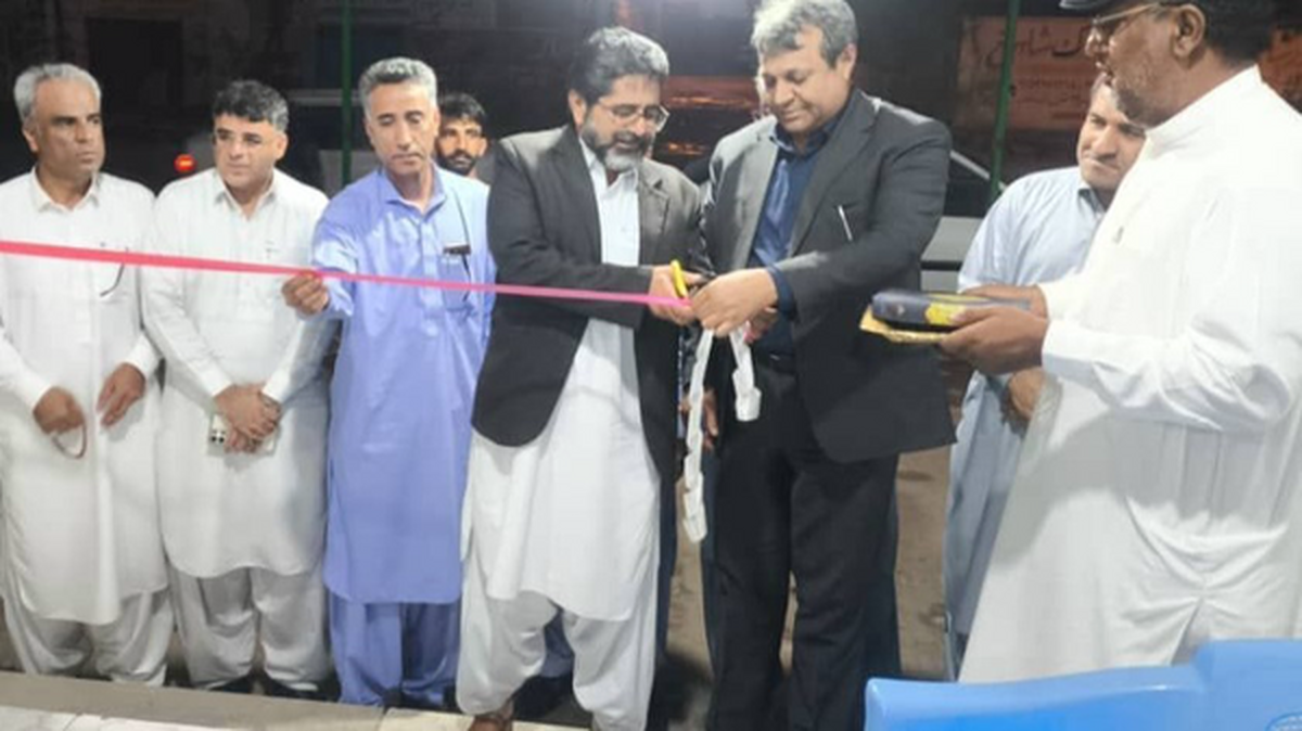 علیرضا دهمرده،رئیس سازمان جهاد کشاورزی استان سیستان و بلوچستان از برنامه‌ریزی برای راه‌اندازی ۲۱ روستابازار در سطح استان تا پایان سال جاری خبر داد.