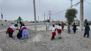 عکس |  حرکت سبز اهالی عورکی برای پاکسازی محیط عکس |  حرکت سبز اهالی عورکی برای پاکسازی محیط