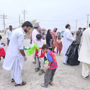 عکس |  حرکت سبز اهالی عورکی برای پاکسازی محیط عکس |  حرکت سبز اهالی عورکی برای پاکسازی محیط