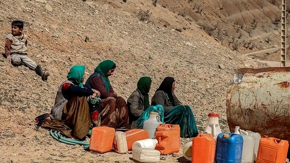 روایتی از رنج بی‌آبی در چاروسا