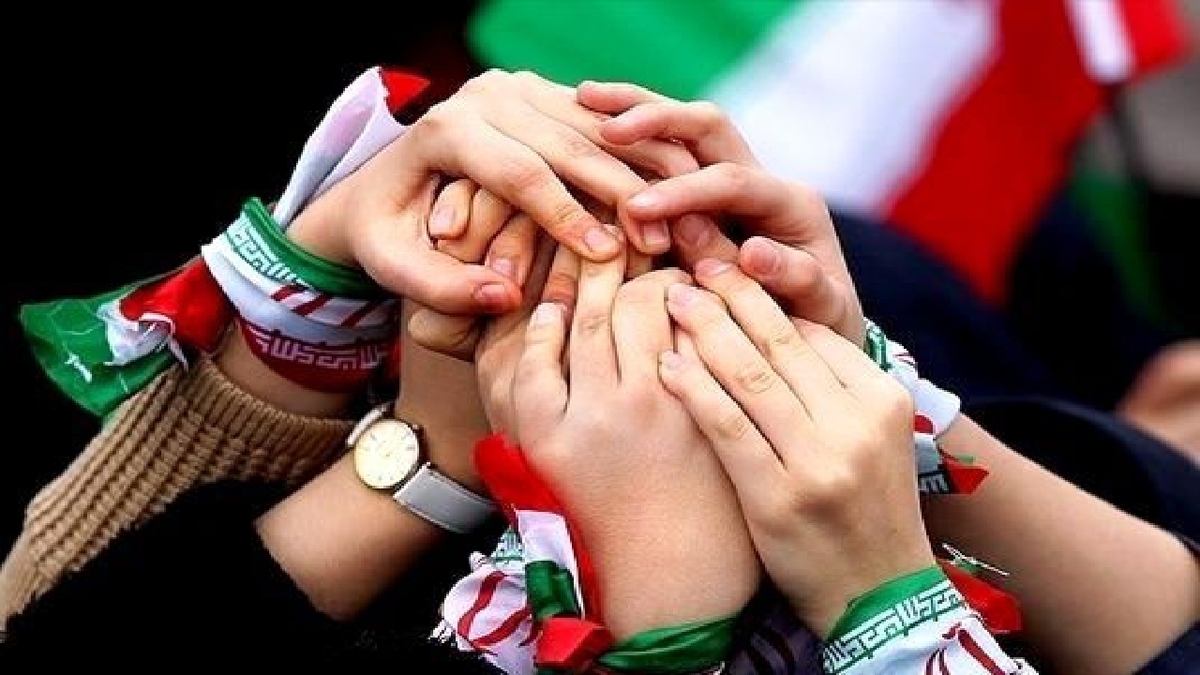 اتحاد مردم ایران، انرژی هسته‌ ای‌ بود که هیچ ابرقدرتی نتوانست آن را از بین ببرد.