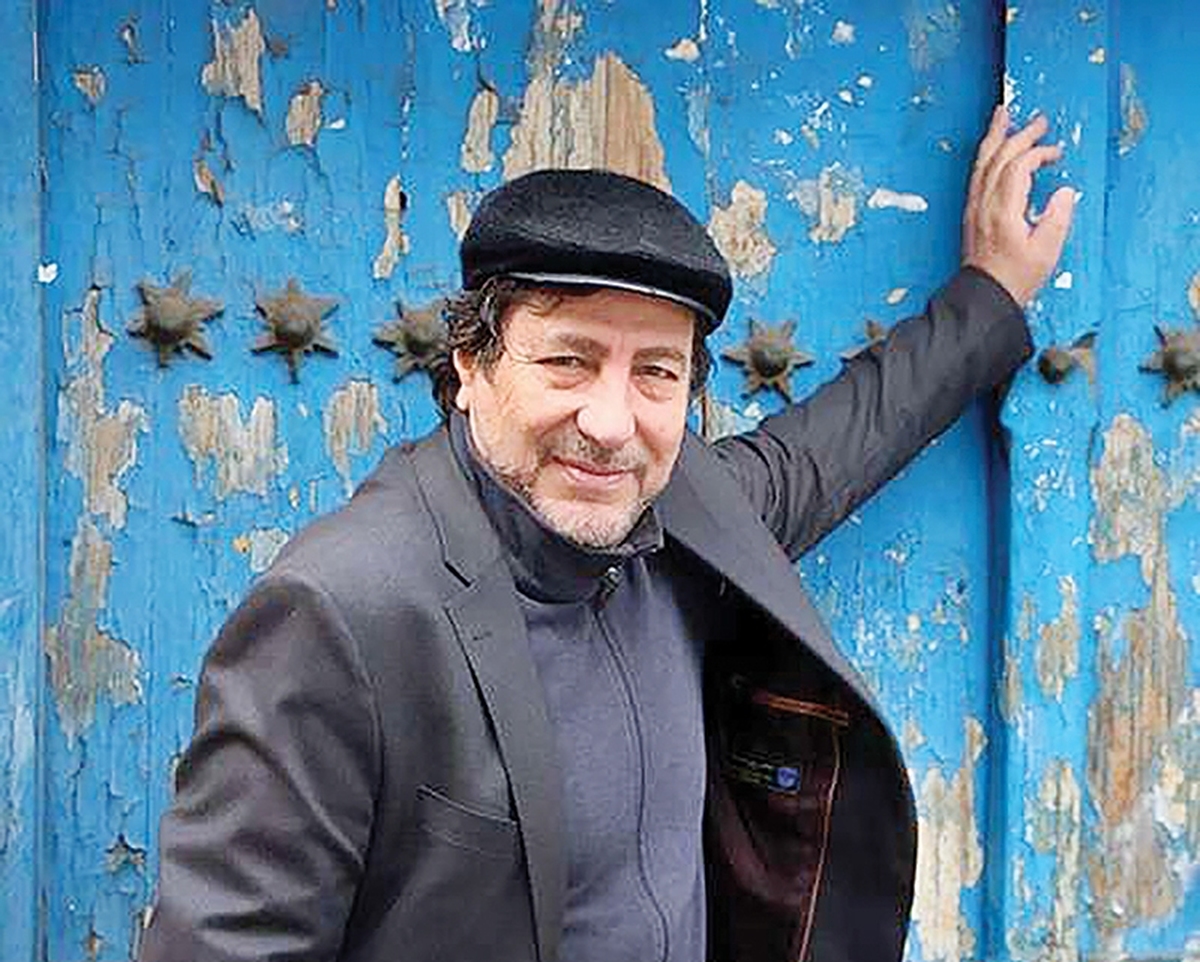 اولین جشنواره «مونولوگ‌های برگزیده شکسپیر و چخوف» به دبیری مسعود دلخواه درحال برگزاری است و تا روز اول مرداد ادامه دارد. آثار برگزیده در این جشنواره، با رأی هیأت داوران انتخاب شده و تمام آثار برگزیده در قالب یک اجرای ۷۰ دقیقه‌ای در سالن بوتیک هنر ایران در قالب مونولوگ‌گویی به روی صحنه می‌روند.