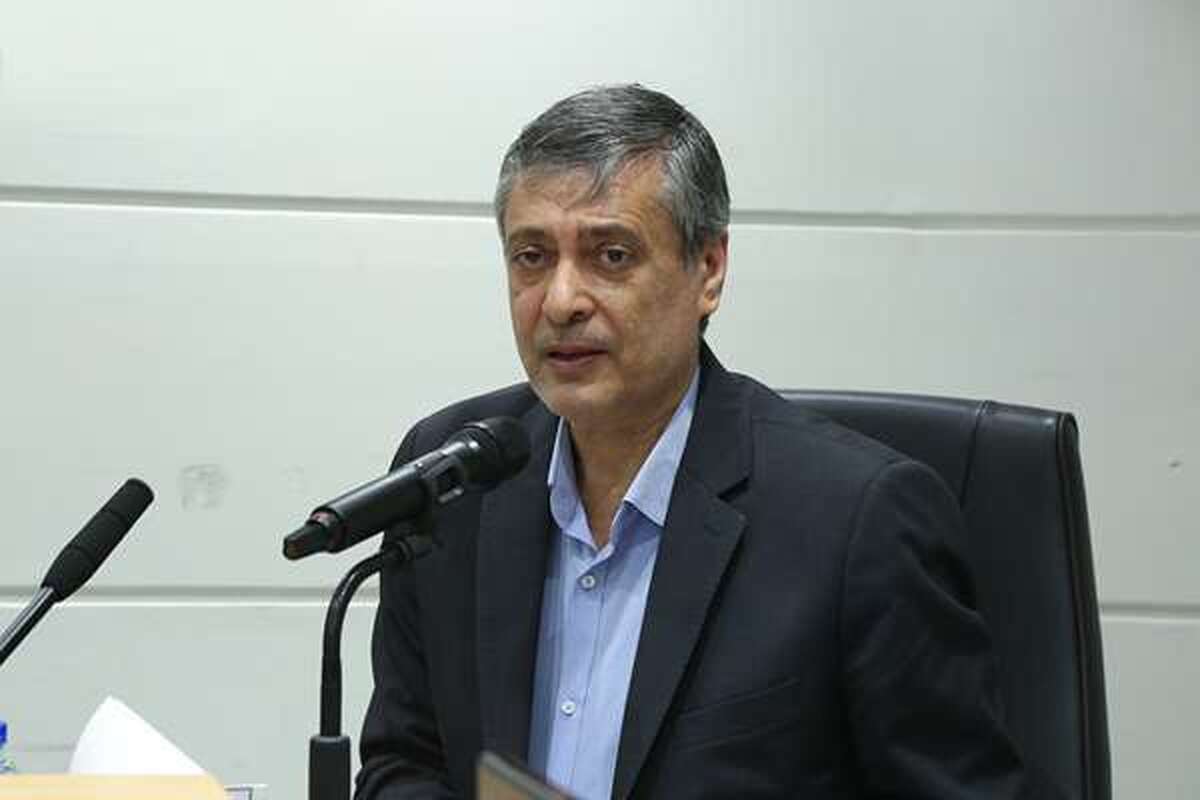 رئیس اتاق بازرگانی کرمان گفت:کرمان یکی از استان‌های با ظرفیت بالا در توسعه صادرات کشور است و صادرات حدود سه میلیارد دلاری اصلاً در شأن این استان نیست.