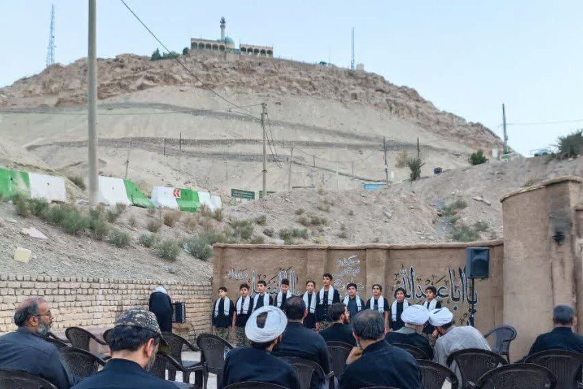 برگزاری سوگواره تجسمی «چادر خاکی» در قم
