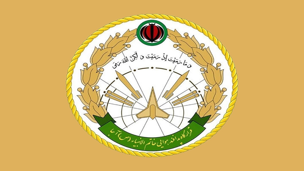 سخنگوی قرارگاه مرکزی خاتم الانبیا اعلام کرد: رژیم متجاوز صهیونی تا ساعت ۹ صبح امروز (سه شنبه) طی سه مرحله مراکزی از خاک جمهوری اسلامی ایران را مورد تهاجم قرار داد.