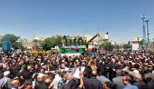 تشییع ۱۵ شهید حملات رژیم صهیونیستی بر روی دستان مردم مشهد