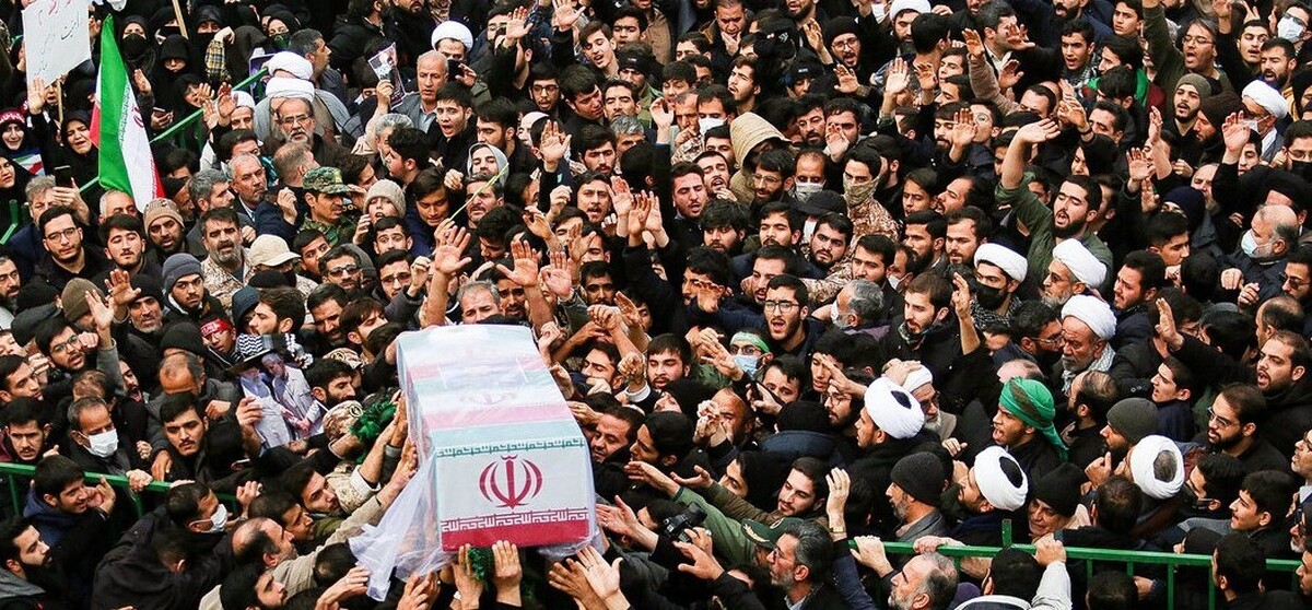 شهید مجاهد علی قناعت‌کار، سرپرست دادسرای ناحیه ۳۳ تهران اوین بود که در حمله رژیم کودک‌کش به زندان اوین به شهادت رسید.