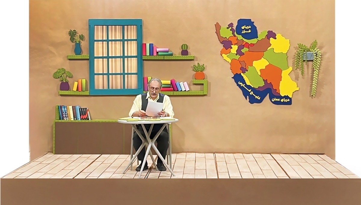 گواه تاریخ برنامه تازه شهرام شکیباست به کارگردانی رامین کحال‌زاده و تهیه‌کنندگی مهرداد میرصالحی. این برنامه درست در روزهایی روی آنتن رفته که فضای کشور زیر سایه تهدید و تهاجم نظامی رژیم صهیونیستی قرار گرفته است. گواه تاریخ یک ویژه‌برنامه تقریبا ۱۵ دقیقه‌ای از شبکه نسیم است که در قالب معرفی کتاب‌ به مرور تهاجمات بیگانگان به ایران در دل تاریخ می‌پردازد.