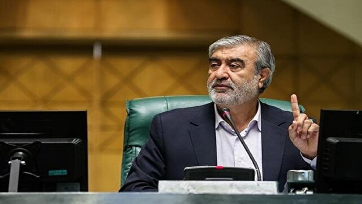 صنعت هسته‌ای کشورمان هیچ‌گاه آسیب‌پذیر نیست/ اروپا دست به اقدامات ناشیانه نزند