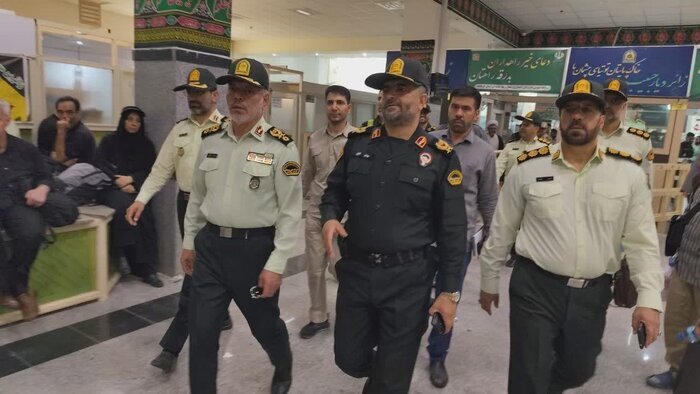 پلیس با آمادگی کامل امنیت زائران اربعین را تأمین می کند پلیس با آمادگی کامل امنیت زائران اربعین را تأمین می کند