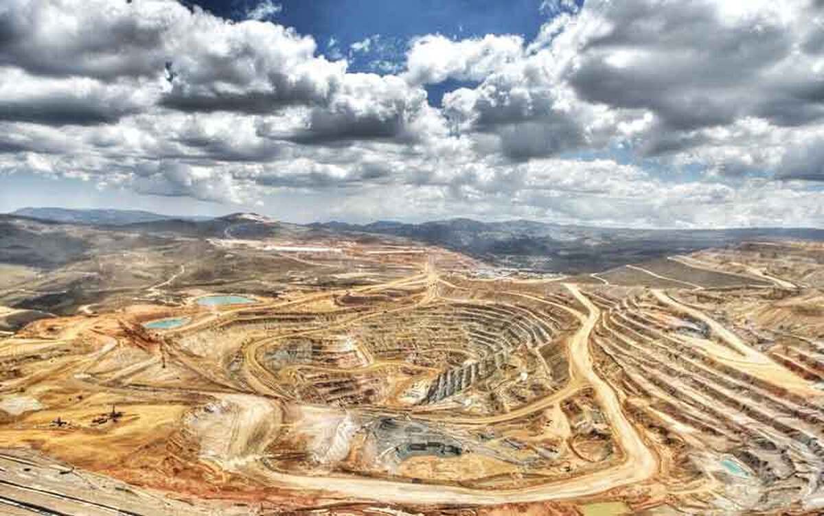 اصفهان به‌دنبال توسعه با طرح تحول زمین‌شناسی نائین