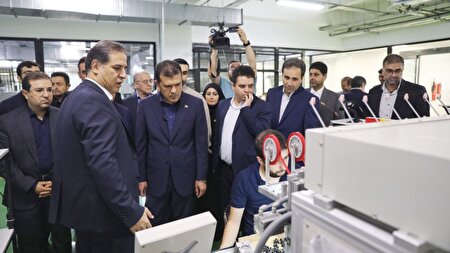 اتصال دانش به تولید، مسیر اصیل دانش‌بنیان شدن است