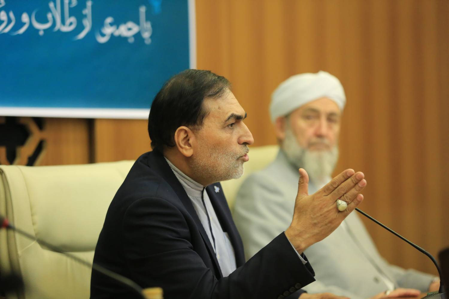 وحدت عملی مسلمانان تنها راه خنثی‌ سازی طرح‌های آمریکا و صهیونیسم | صداوسیما می‌تواند بهترین مبلغ برای وحدت باشد