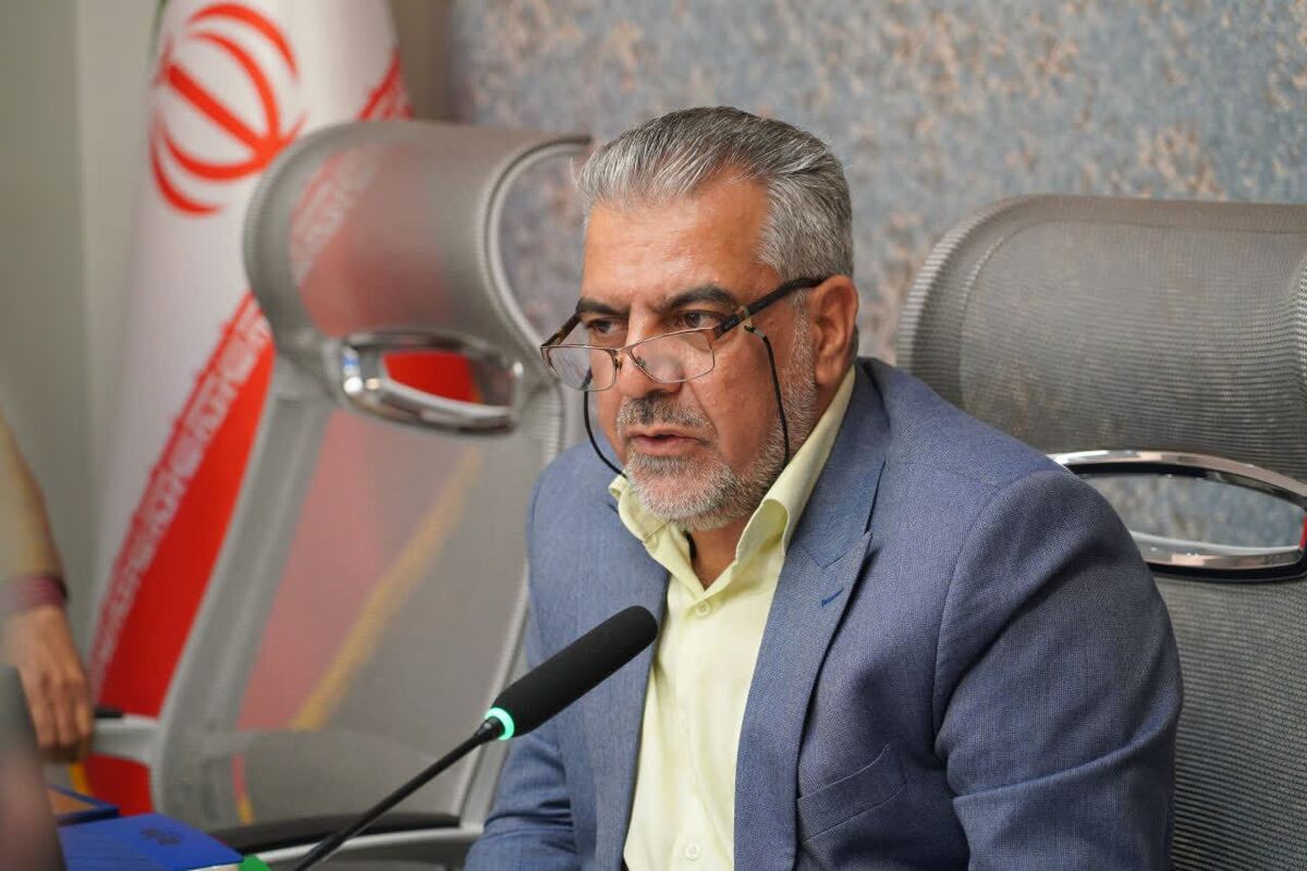 سیزدهمین جلسه هیأت رئیسه دانشگاه آزاد اسلامی واحد کرج به ریاست دکتر حسین کلانتری، رئیس دانشگاه آزاد اسلامی استان البرز و واحد کرج، با حضور حجت‌الاسلام والمسلمین امیر ابراهیم‌زاده، مسئول دفتر نهاد نمایندگی مقام معظم رهبری در دانشگاه پیام نور کشور و دانشگاه‌های استان البرز و سایر اعضای هیأت رئیسه، در سالن اجتماعات شهید رئیسی حوزه ریاست واحد کرج برگزار شد.