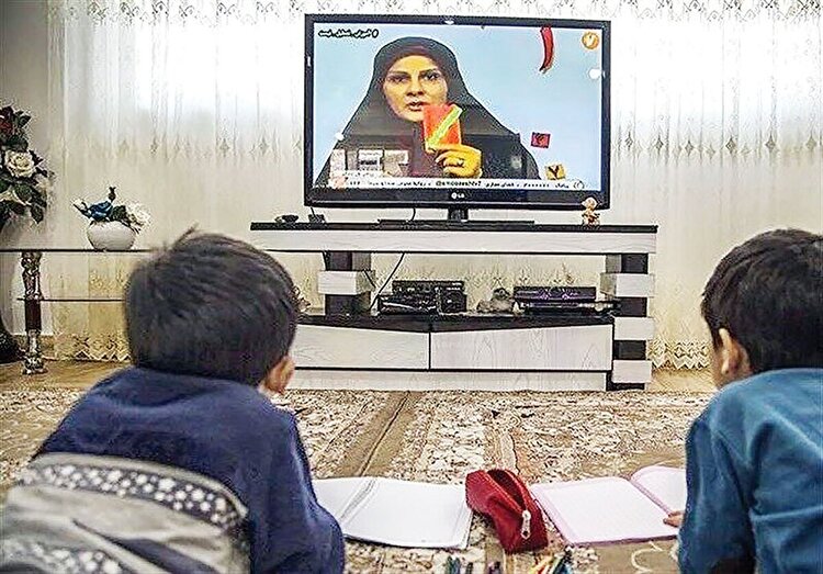 تلویزیون همراه مدرسه