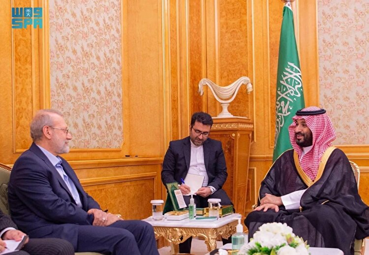 عکس | دیدار لاریجانی با ولیعهد عربستان