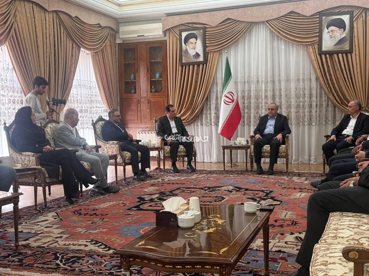 مراسم روز صنعت بیانگر اهمیت کارآفرینی در جامعه است##در حال ویرایش#