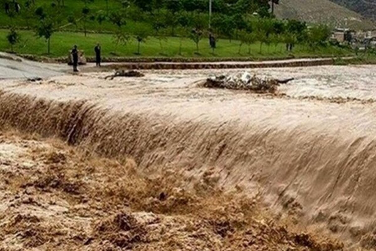 هشدار وقوع سیل برای ۷ استان | افزایش ارتفاع موج به بیش از ۲ متر در جنوب ایران