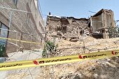 ۳ مصدوم بر اثر ریزش ساختمان در لویزان