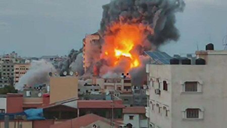 ببینید ا آتش زدن خانه فلسطینی‌ها توسط نظامیان صهیونیست
