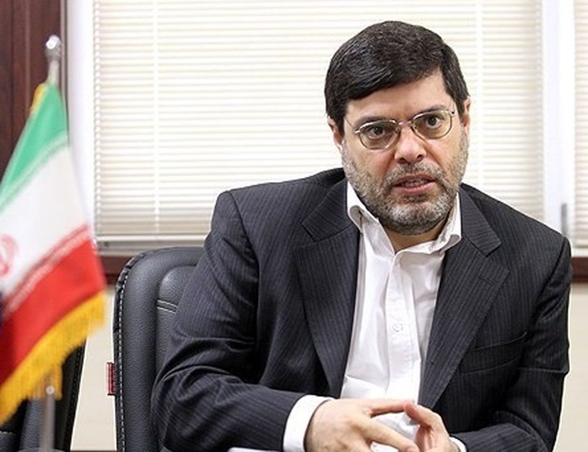 چاقوی غربی‌ها کند شده است  