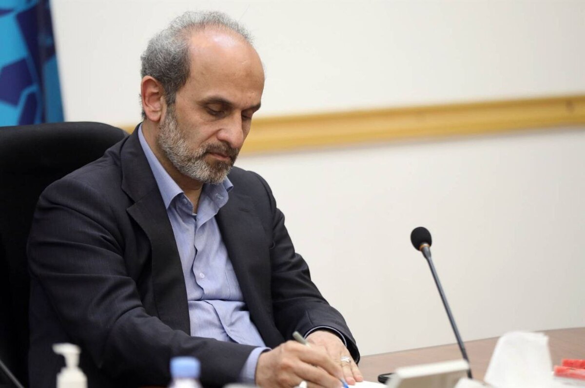 رئیس سازمان صداوسیما با صدور پیامی، درگذشت والده محترم دکتر غلامعلی حدادعادل، رئیس فرهنگستان زبان و ادب فارسی را تسلیت گفت.
