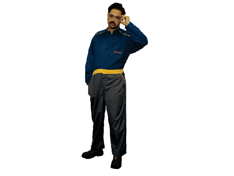 ۵ ویژگی مهم لباس کار مکانیکی استاندارد که ایمنی شما را تضمین میکند ۵ ویژگی مهم لباس کار مکانیکی استاندارد که ایمنی شما را تضمین میکند