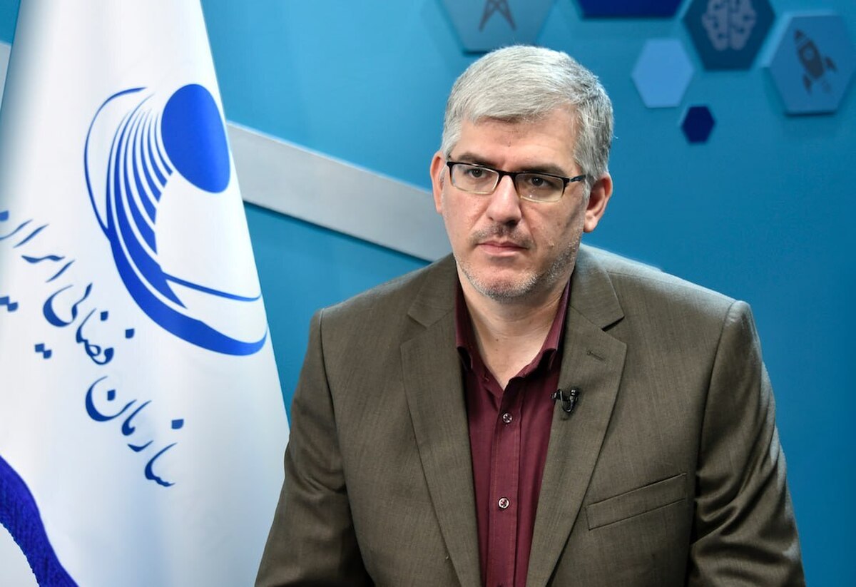 وقتی صحبت از صنعت فضایی می‌شود، نام ایران در کنار ۱۰ کشور جهان می‌درخشد؛ کشور‌هایی که توانایی ساخت و پرتاب ماهواره و پرتابگر را به‌طور بومی در اختیار دارند. دستاوردی که حاصل دو دهه تلاش دانشمندان ایرانی است و امروز در پرتاب ماهواره‌های سنجشی، مخابراتی و حتی پروژه منظومه «شهید سلیمانی» به بار نشسته است.