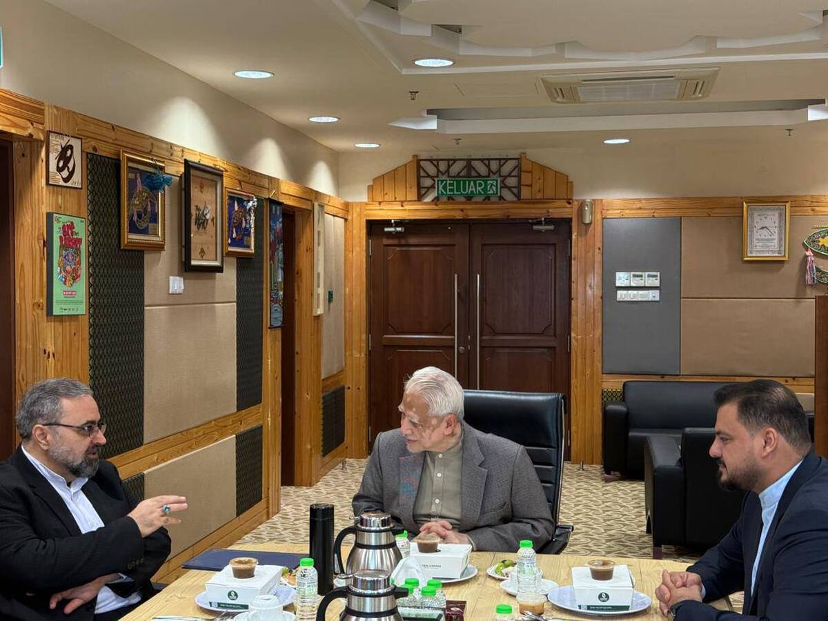 دیپلماسی فرهنگی؛ محور دیدار رایزن فرهنگی ایران با وزیر گردشگری و فرهنگ کلانتان