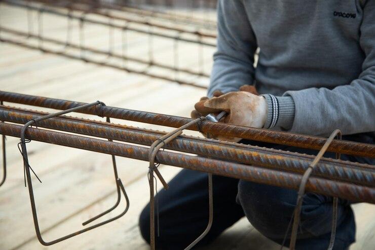 نحوه استفاده و قرارگیری میلگرد حرارتی در ساختمان سازی برای نگهداری بیشتر | آهن رسان