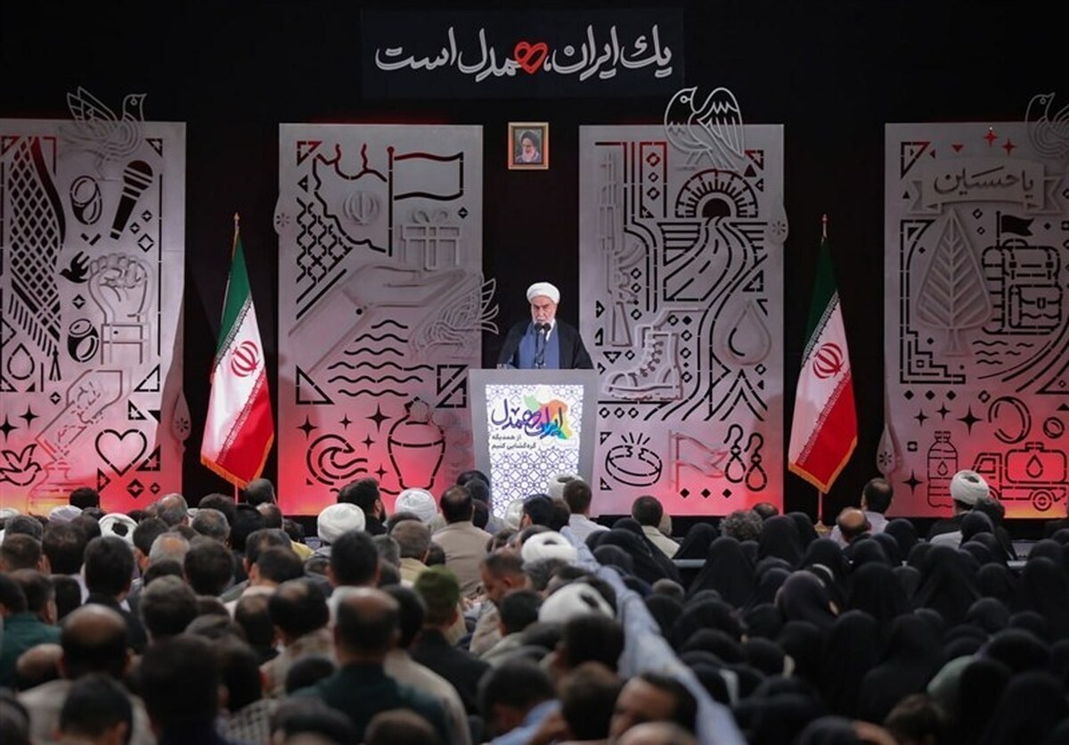 رئیس‌ دفتر مقام معظم رهبری حرکت بزرگ «ایران همدل» را پاسخ به دعوت رهبر انقلاب توصیف کرد که ایشان خواستار آن شدند تا به کمک کسانی شتافته شود که در مسیر مبارزه با دشمن صهیونی صدمه دیده‌اند.