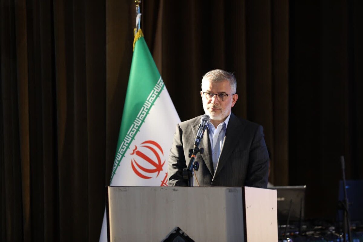 نماینده عالی دولت در استان البرز با قدردانی از تلاش اصحاب رسانه استان گفت: رسانه‌ها تنها منتقد نیستند، بلکه شریک اصلی توسعه محسوب می‌شوند و بدون حضور آنها هیچ برنامه‌ای به نتیجه نخواهد رسید.