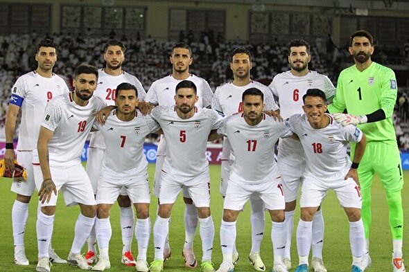 پیراهن همیشگی تیم ملی فوتبال ایران مقابل تانزانیا