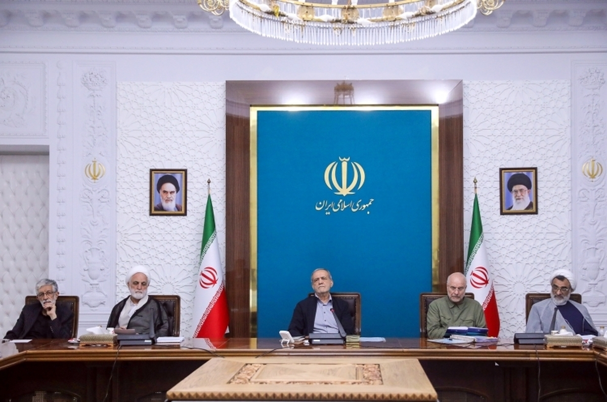 اعضای شورای‌ عالی انقلاب فرهنگی، پس از بررسی کارشناسی گزارش و بسته سیاستی ستاد تعلیم و تربیت با موضوع عدالت آموزشی و تقویت مدارس عادی دولتی، تصویب کردند این بسته برای نهایی‌سازی و اجرا به شورای‌ عالی آموزش و پرورش ارسال شود.