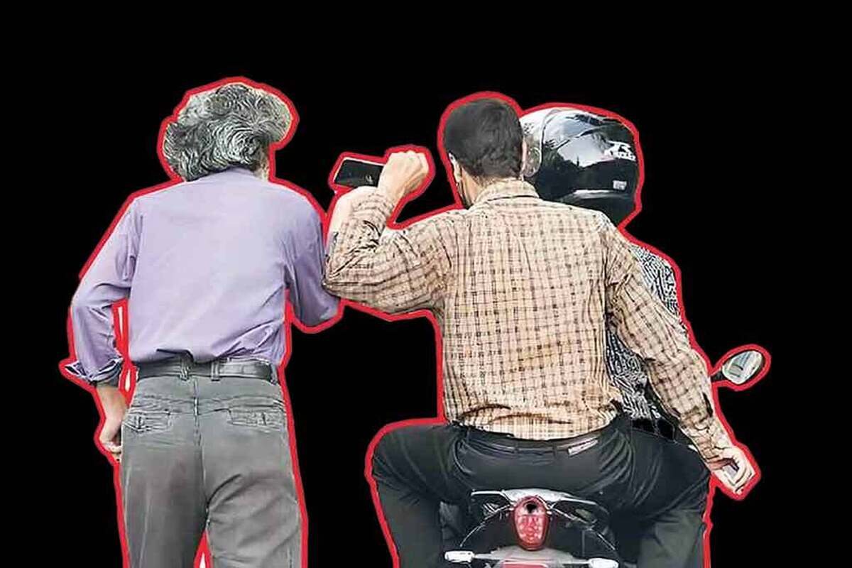 با افزایش قیمت تلفن همراه در سال‌های اخیر، مالخران به‌صورت تخصصی سفارش مدل‌های خاصی را به سارقان می‌دهند و تنها گوشی‌های سفارش‌شده را می‌پذیرند. اگر سارقی به اشتباه مدل دیگری را سرقت کند، مالخر، گوشی را از او نمی‌خرد.
